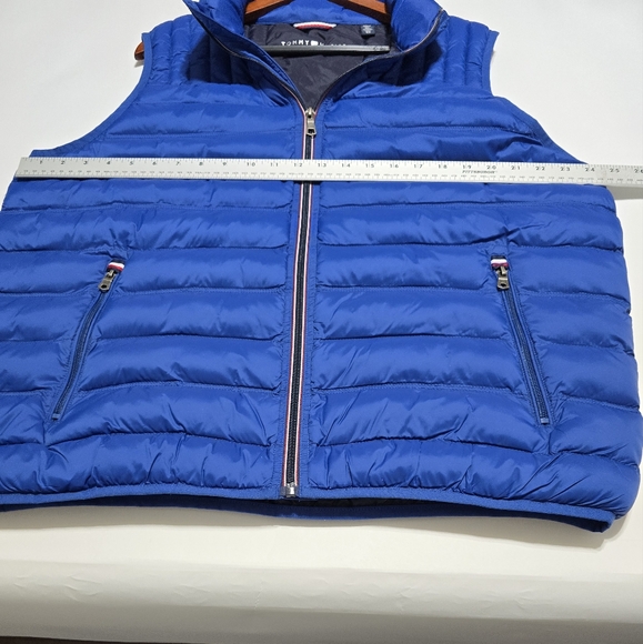 Tommy Hilfiger Mens Vest size XL - Picture 2 of 3